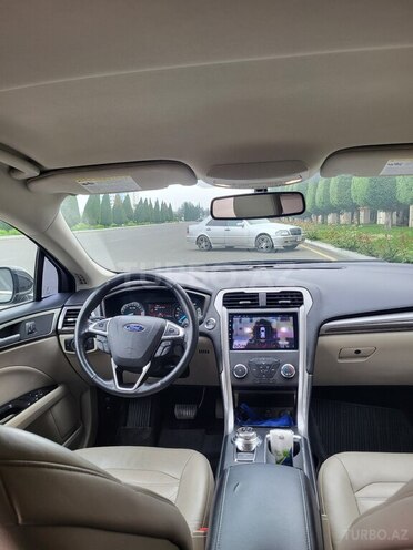 Ford Fusion (North America)-8