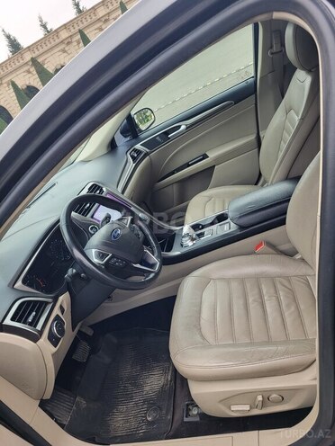 Ford Fusion (North America)-12