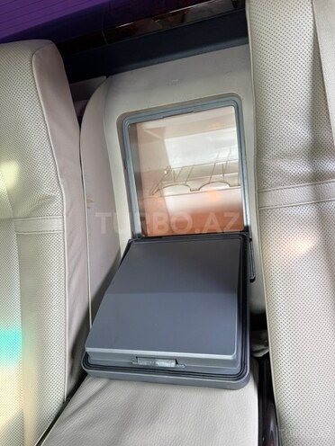 BMW 760-7