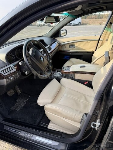 BMW 760-4