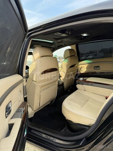 BMW 760-13