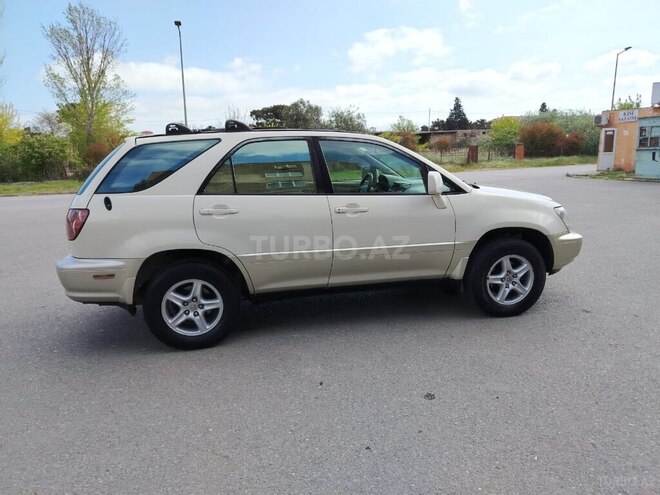 Lexus RX 300-5