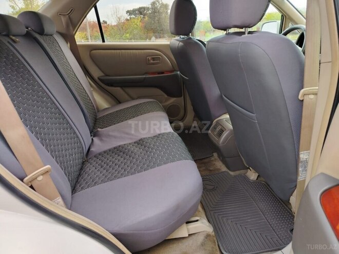 Lexus RX 300-7