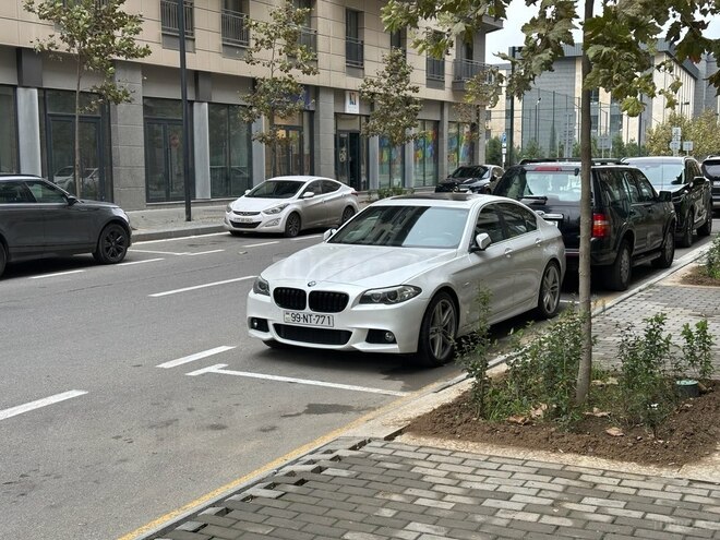 BMW 528-5