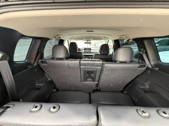 Mitsubishi Outlander-14