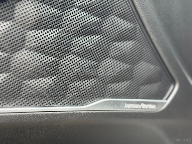 Hyundai Santa Fe-19