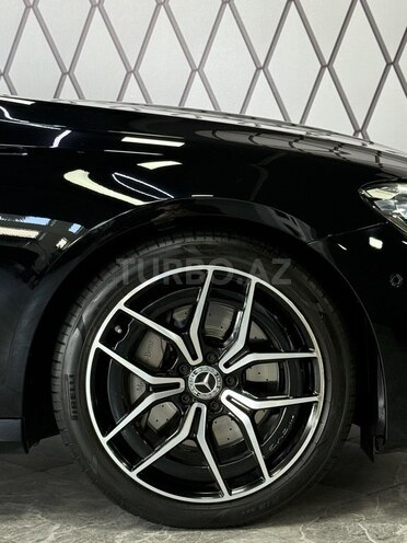 Mercedes E 200-16