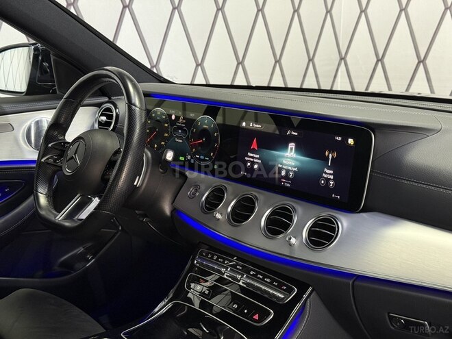 Mercedes E 200-8