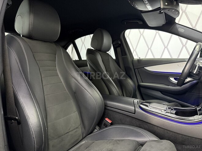 Mercedes E 200-9