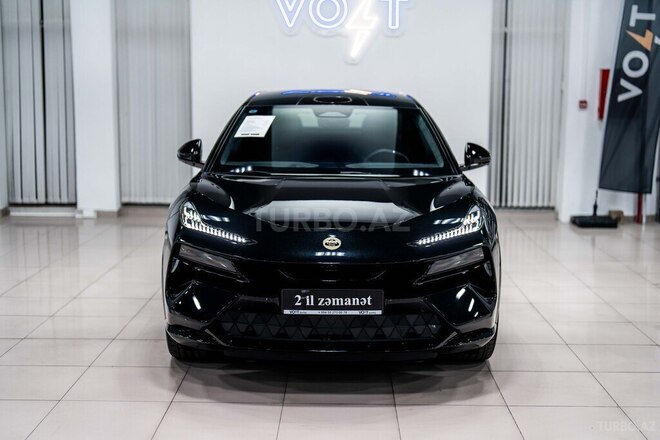 Lotus Eletre-2