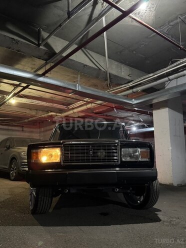 LADA (VAZ) 2107-5