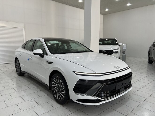 Hyundai Sonata-3