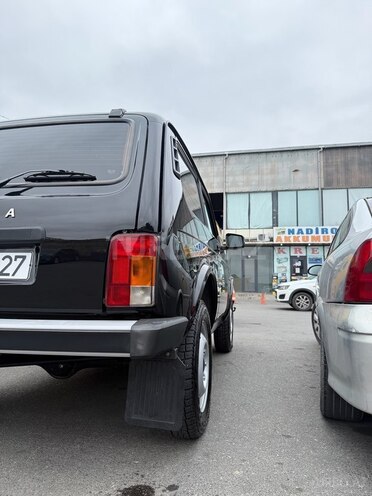 LADA (VAZ) Niva-16