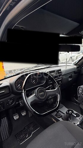 LADA (VAZ) Niva-17