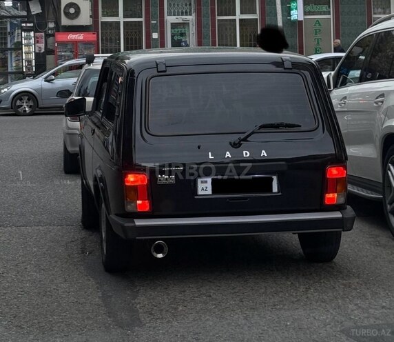 LADA (VAZ) Niva-15