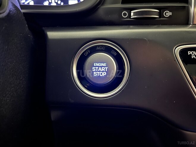 Hyundai Sonata-8