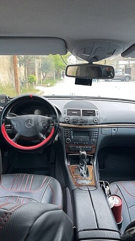Mercedes E 200-3