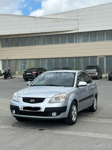 Kia Rio-2