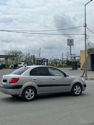 Kia Rio-8