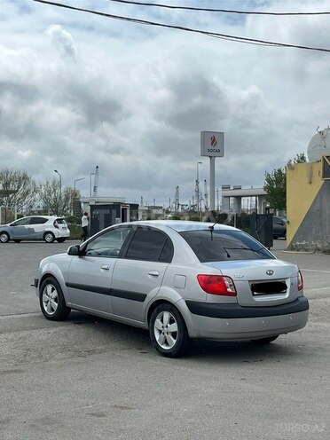 Kia Rio-18