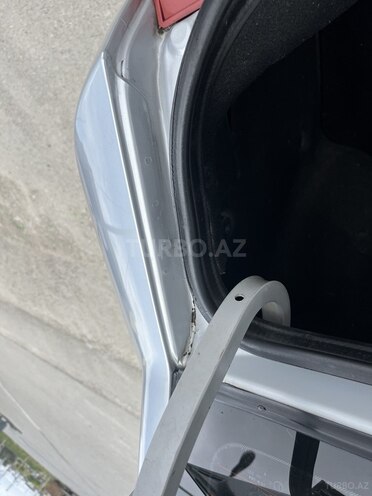 Kia Rio-17