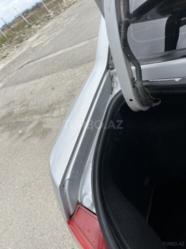 Kia Rio-16