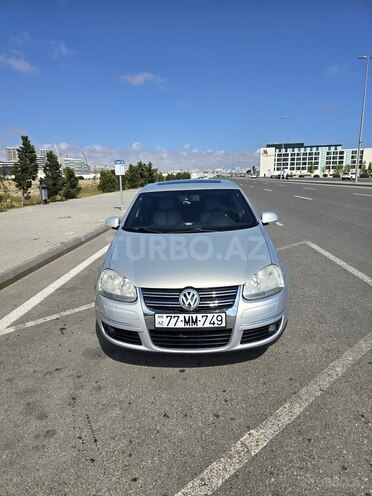 Volkswagen Jetta-1