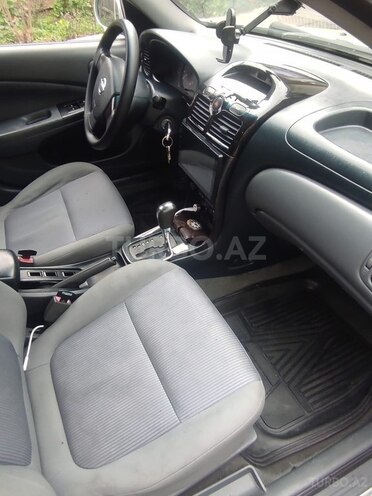 Nissan Sunny-8