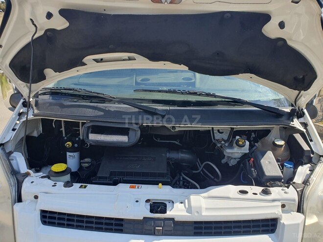 Ford Transit-12