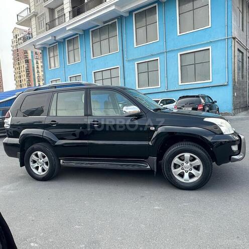 Toyota Land Cruiser Prado-7