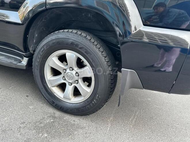 Toyota Land Cruiser Prado-10