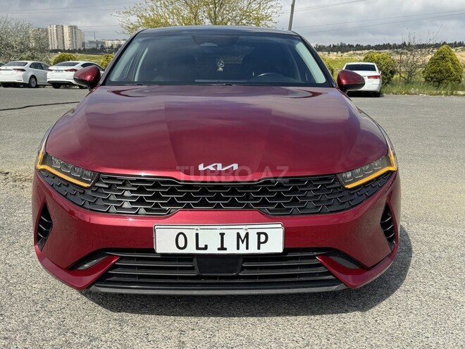 Kia K5-1