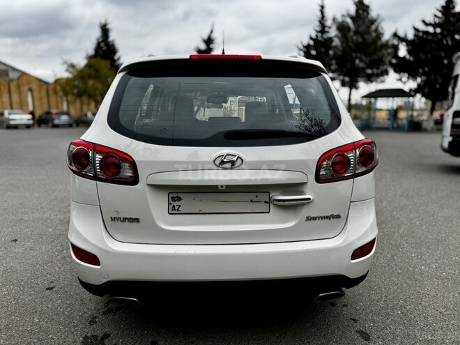 Hyundai Santa Fe-3