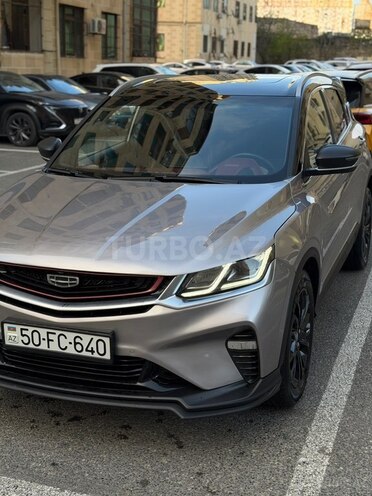 Geely Coolray-9