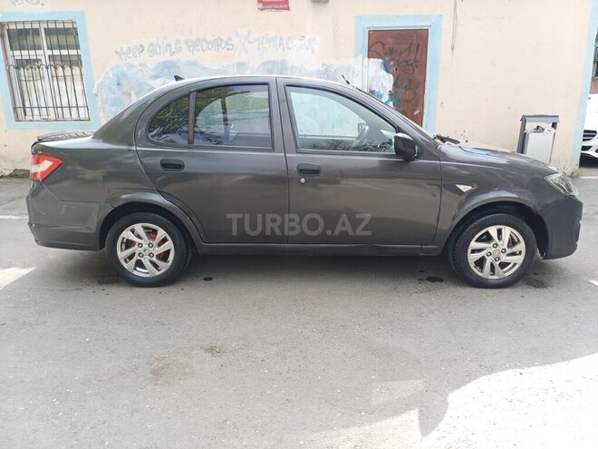 Saipa Saina-14