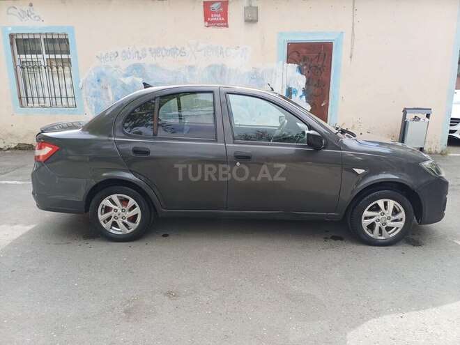 Saipa Saina-18