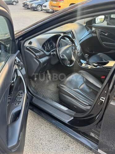 Hyundai Grandeur-5