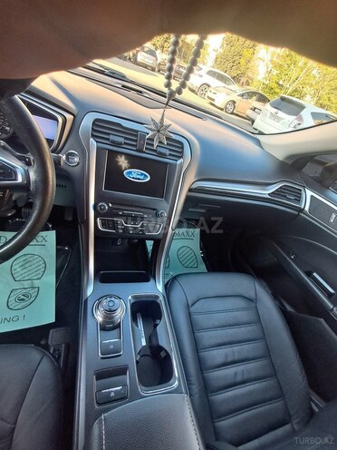 Ford Fusion (North America)-9