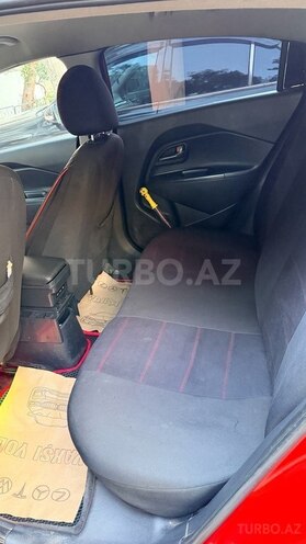 Kia Rio-6