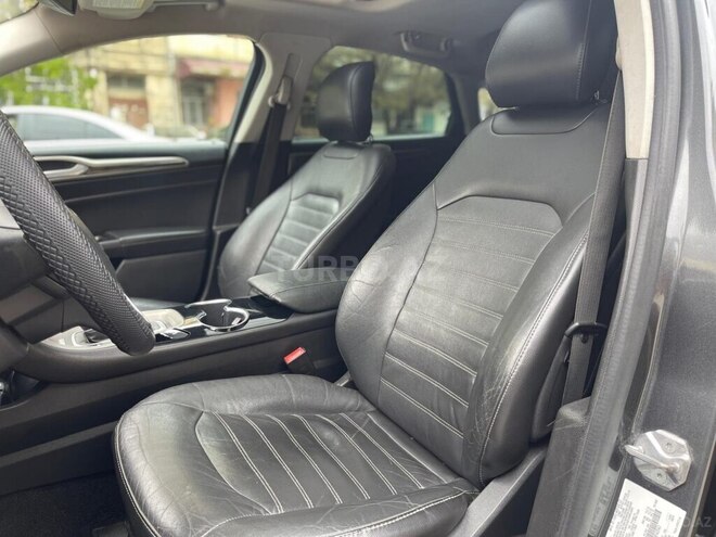 Ford Fusion (North America)-8