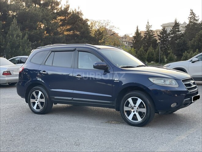 Hyundai Santa Fe-6