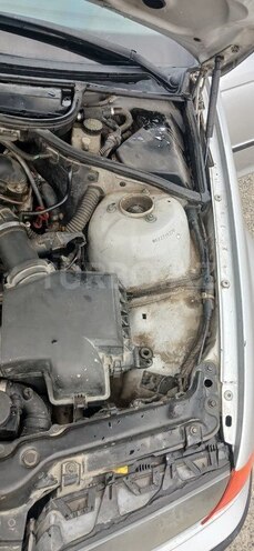 BMW 318-16