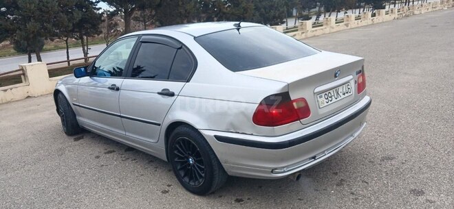 BMW 318-7