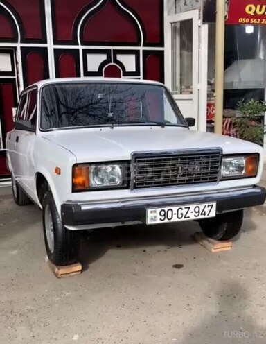 LADA (VAZ) 2107-8