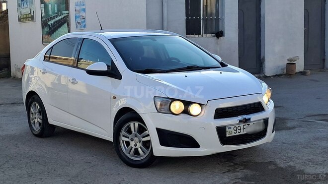Chevrolet Aveo-1