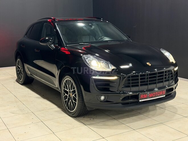 Porsche Macan-2