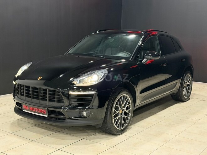 Porsche Macan-3
