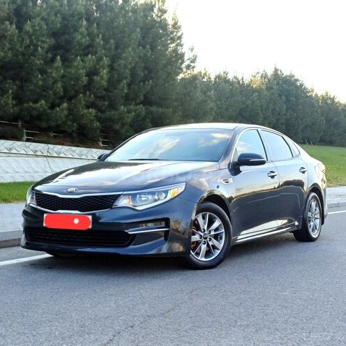 Kia Optima-2