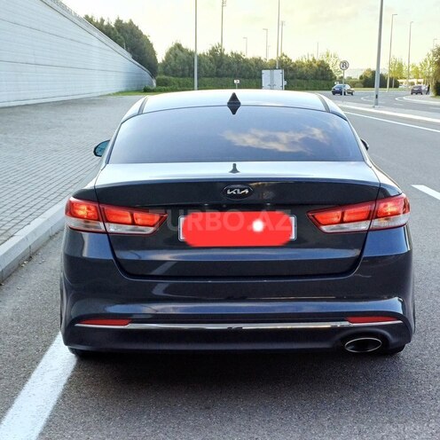 Kia Optima-6