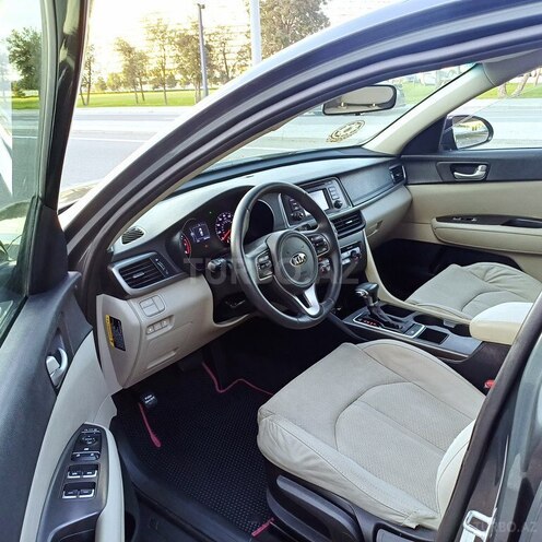 Kia Optima-7